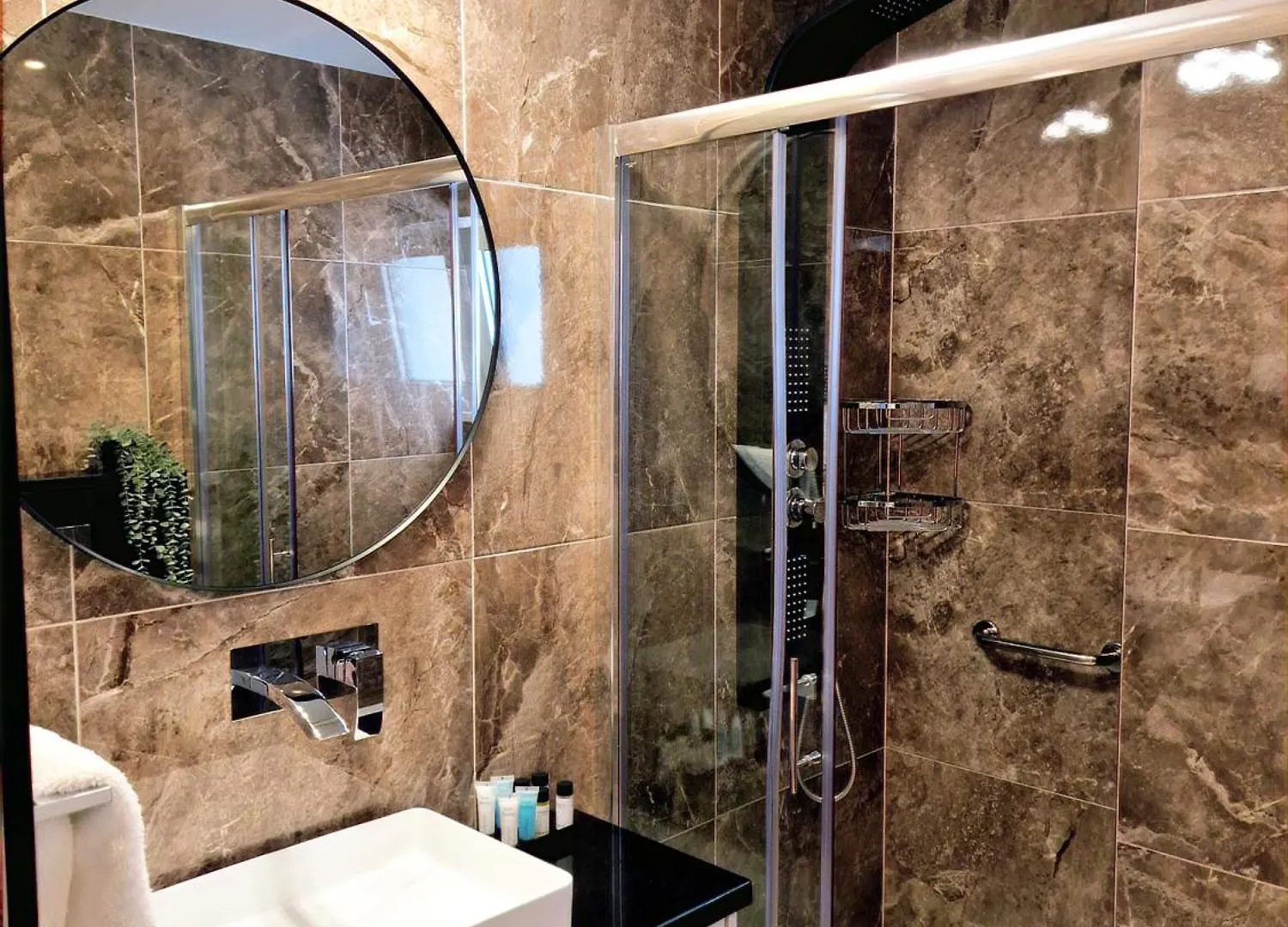 Sveltos Residence Suites Larnaca 0*,